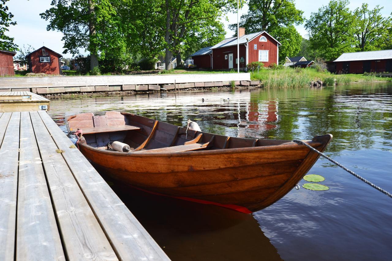 Kristinehamn Herrgardscamping & Stugor Экстерьер фото